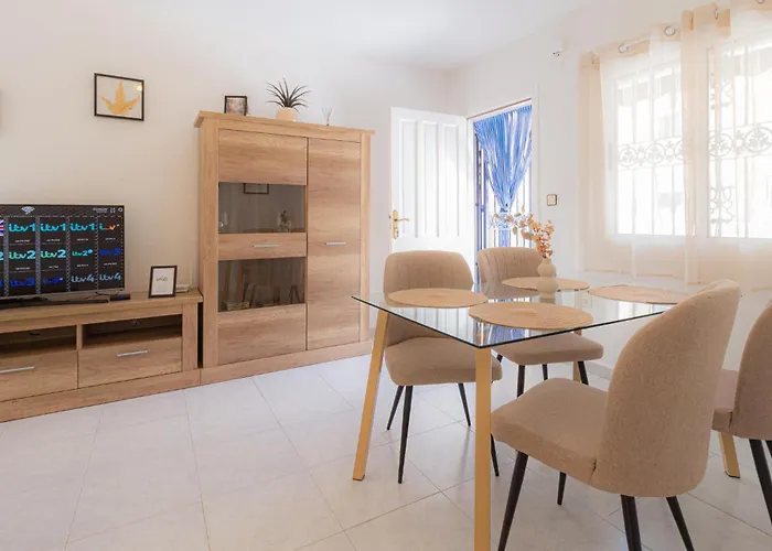 Pet Friendly In Appartement Torrevieja